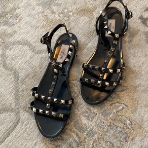 Valentino rockstud black jelly sandals 37